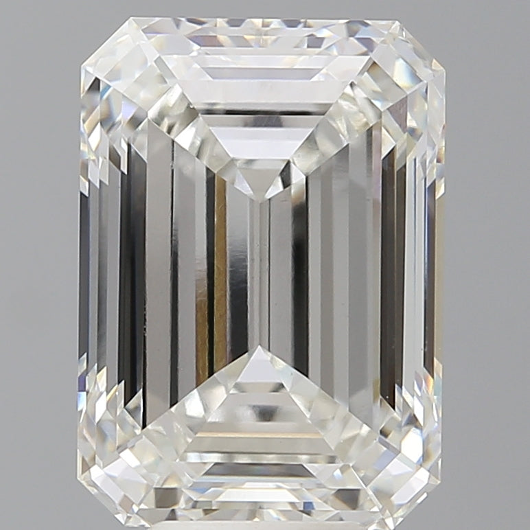 Emerald Lab Created Diamond