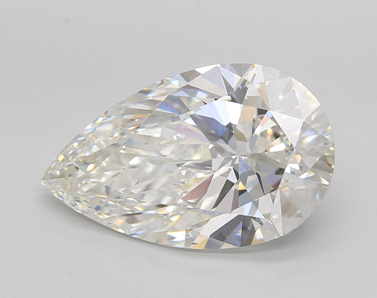 Pear Lab Created Diamond