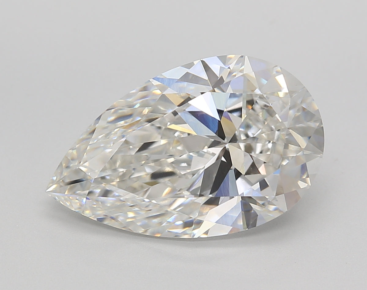 Pear Lab Created Diamond