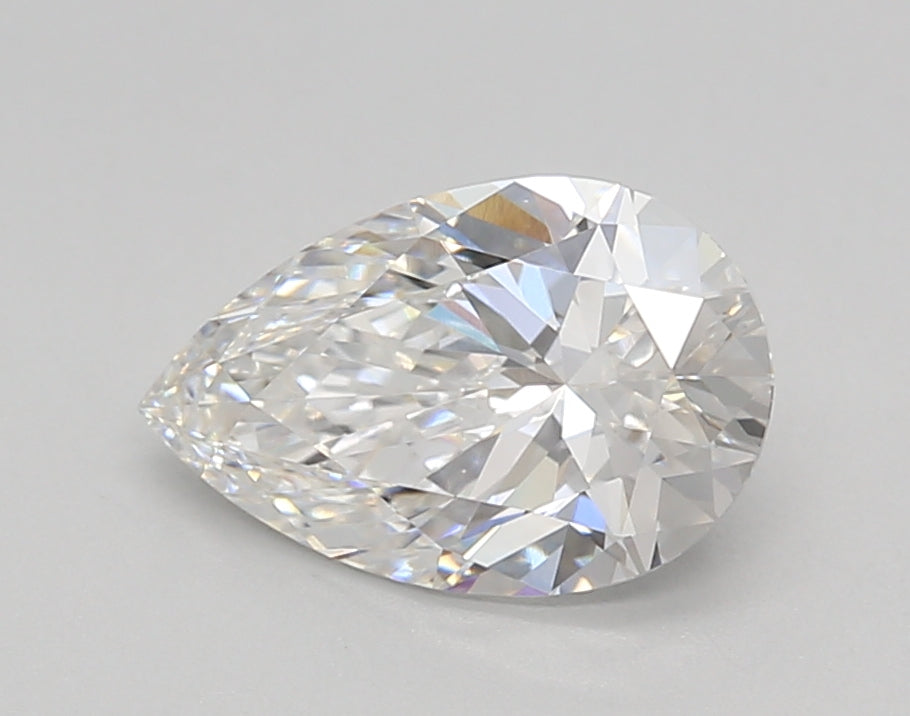 Pear Lab Created Diamond