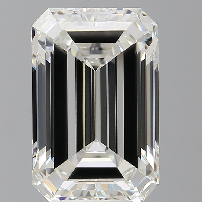 Emerald Lab Created Diamond