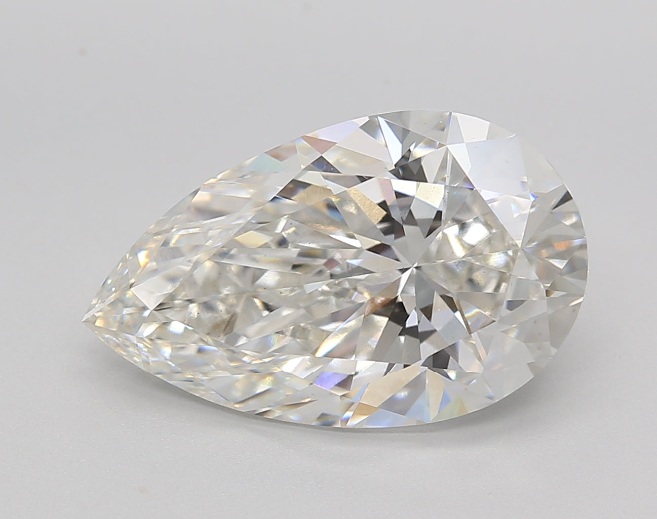 Pear Lab Created Diamond