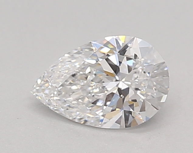 Pear Lab Created Diamond