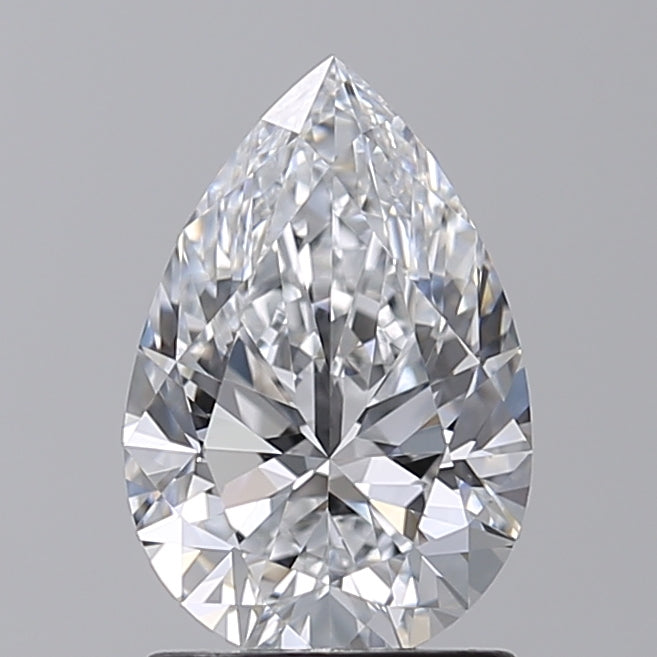Pear Lab Created Diamond