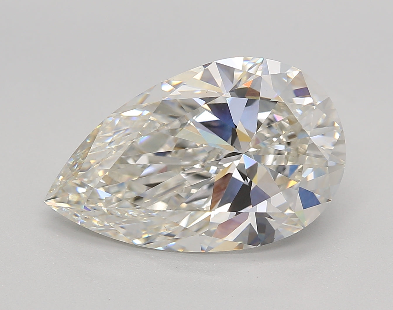 Pear Lab Created Diamond
