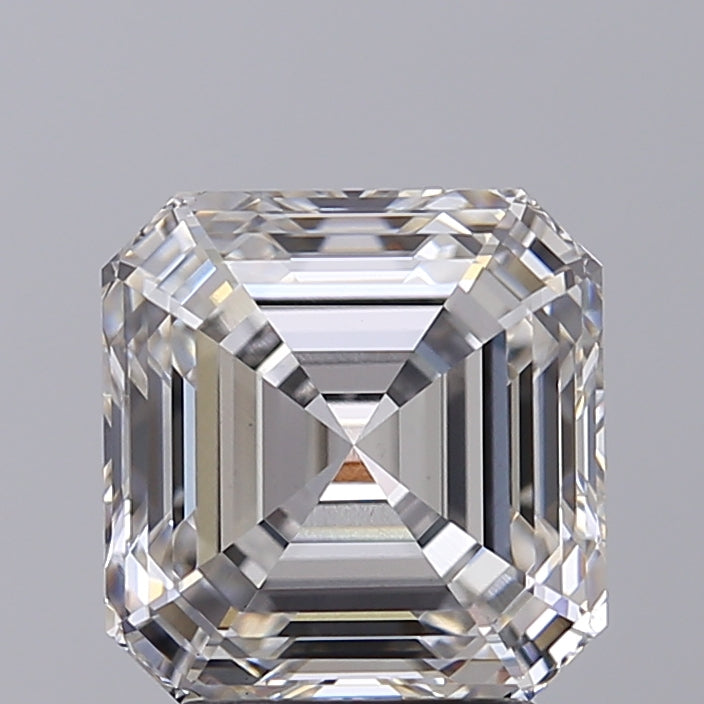 SQUARE Emerald Lab Created Diamond