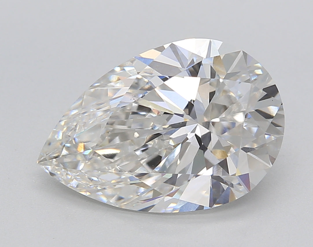 Pear Lab Created Diamond