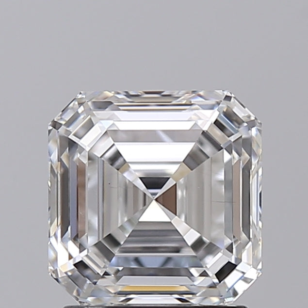 SQUARE Emerald Lab Created Diamond