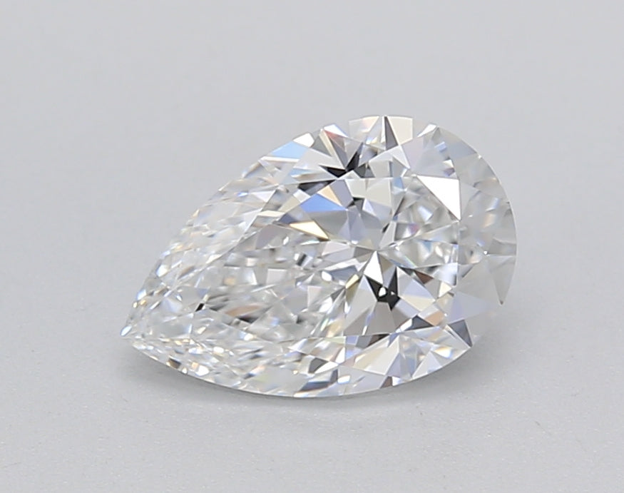 Pear Lab Created Diamond