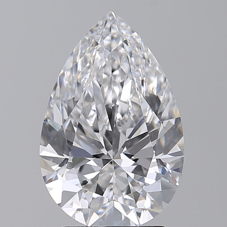 Pear Lab Created Diamond