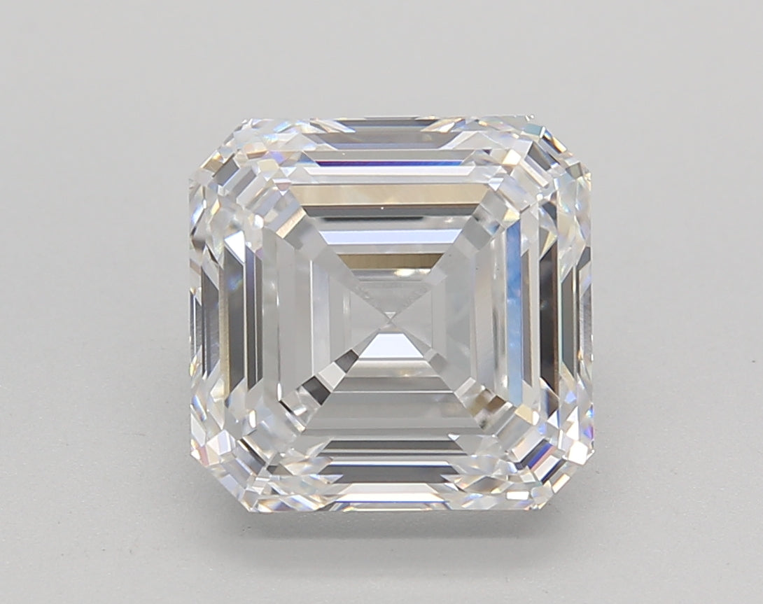 SQUARE Emerald Lab Created Diamond