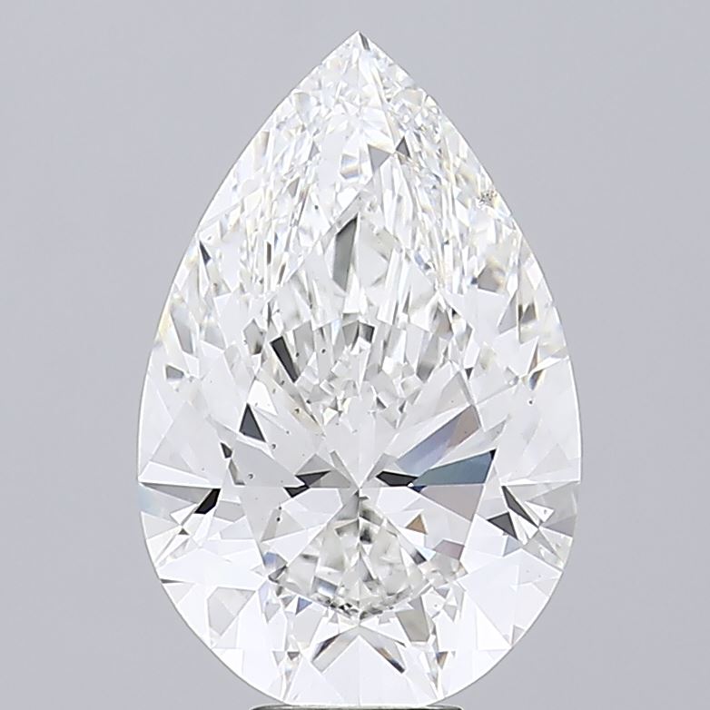 Pear Lab Created Diamond