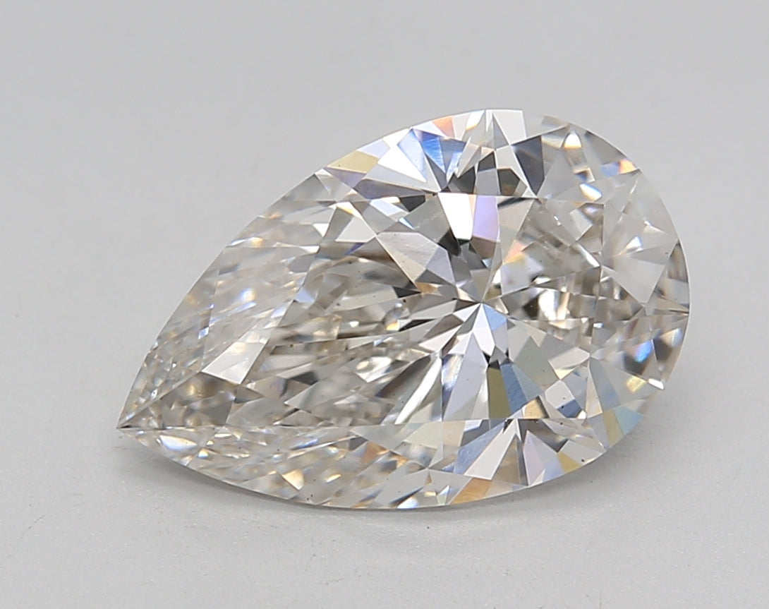 Pear Lab Created Diamond